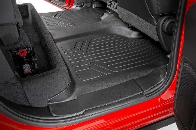 Floor Mats Chevy/GMC 1500/2500HD/3500HD (19-26 & Refresh) by Magwarehouse.com