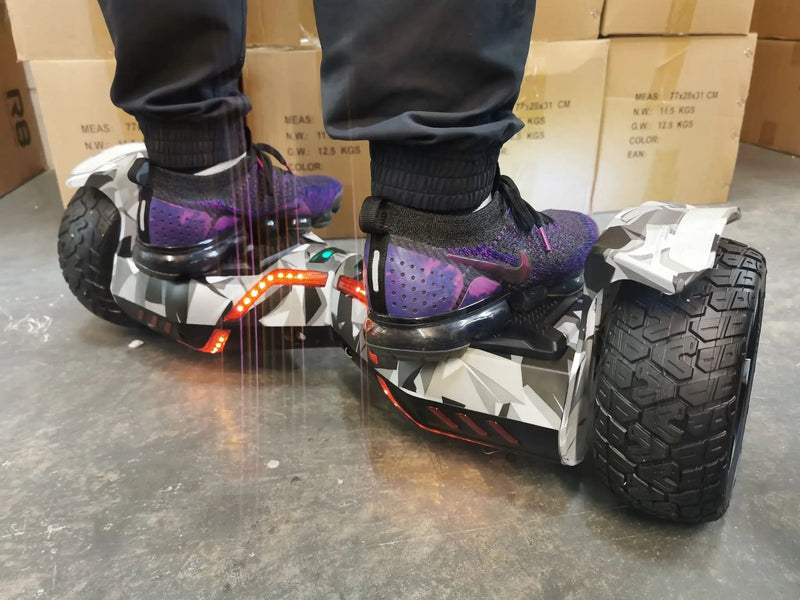 Kiwi eRide Kiwi eRide CHIC camouflage grey Offroad HOVERBOARD with bluetooth speaker CHIC camouflage grey Offroad HOVERBOARD with bluetooth speaker