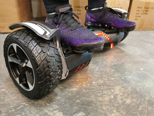 Kiwi eRide Kiwi eRide CHIC Carbon BLACK Offroad HOVERBOARD with bluetooth speaker CHIC Carbon BLACK Offroad HOVERBOARD with bluetooth speaker
