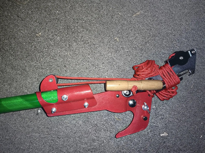 8M Detachable Pole Pruning Saw Tree Trimmer Shearing by salelink.co.nz