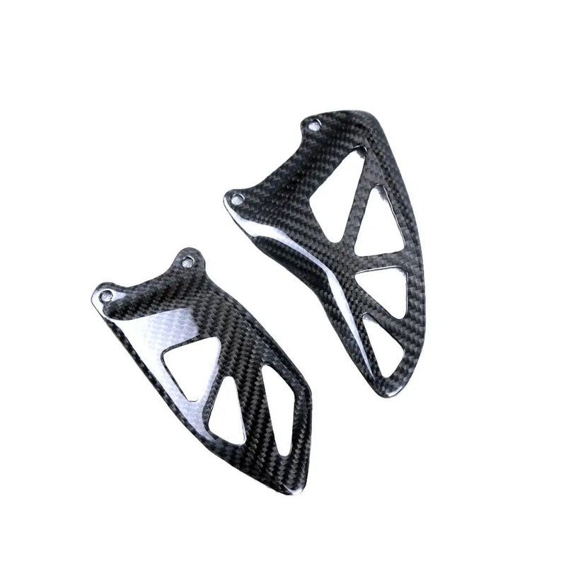 GSXR1000 2017+ (Heel Guard) Dry Carbon by CARBONISE