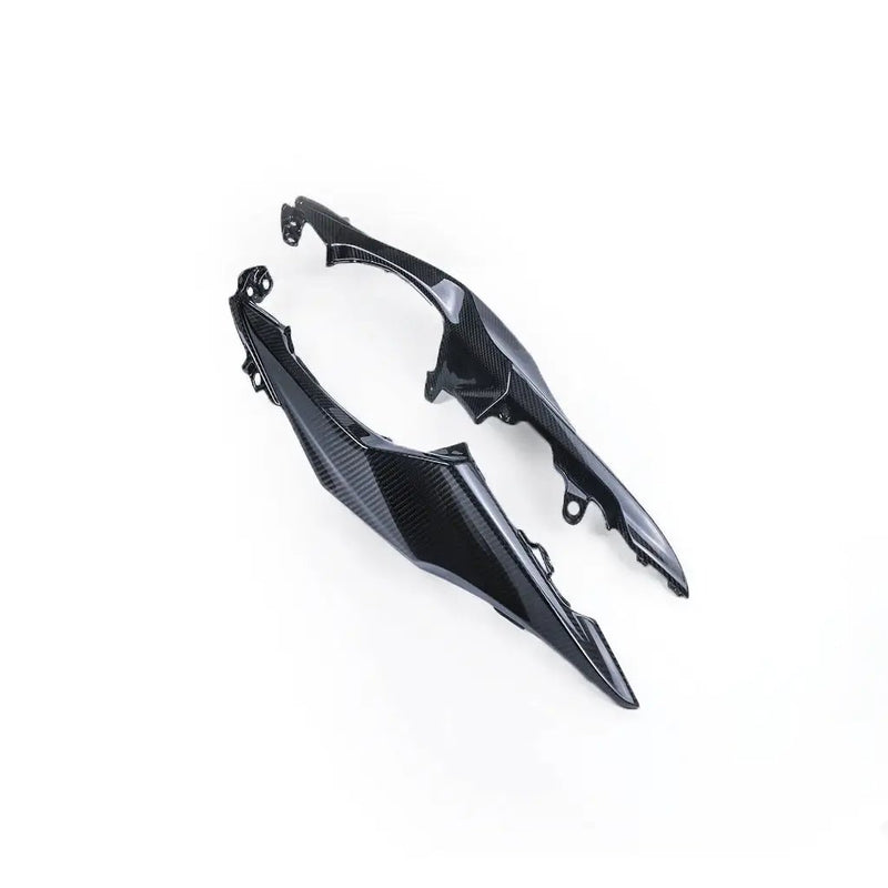 GSXR1000 2017+ (Tail Seat Side Fairing) Dry Carbon by CARBONISE