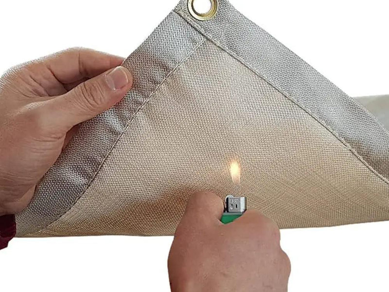 Outdoor Fire Retardant Mat/ Portable Fireproof Grill Mats 100 * 100cm by Loveliving