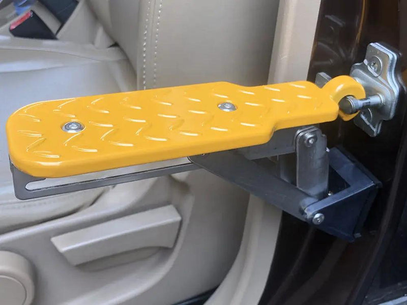 Adjustable Aluminum Alloy Car Door Step by Loveliving