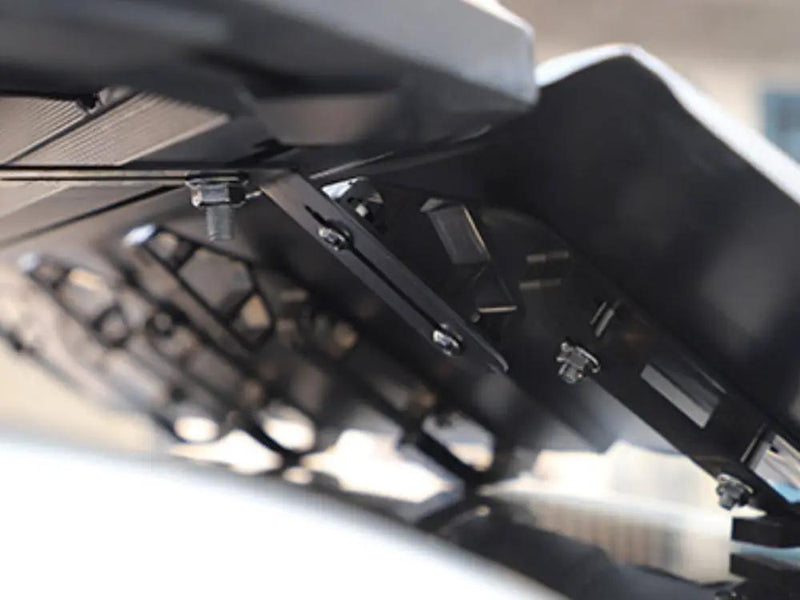 Universal Aluminum Alloy Wind Deflector by Loveliving