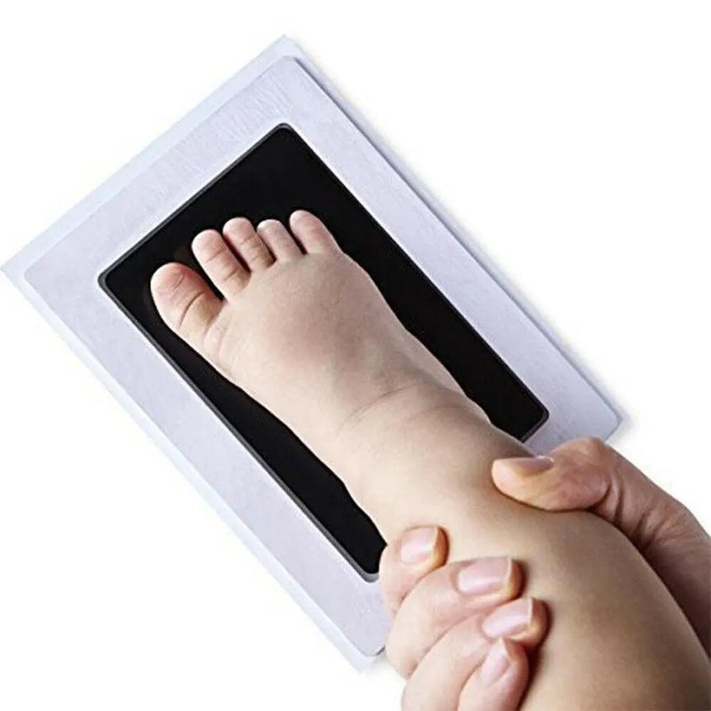 Newborn Wipe Safe Hand & Foot Print Kit by salelink.co.nz