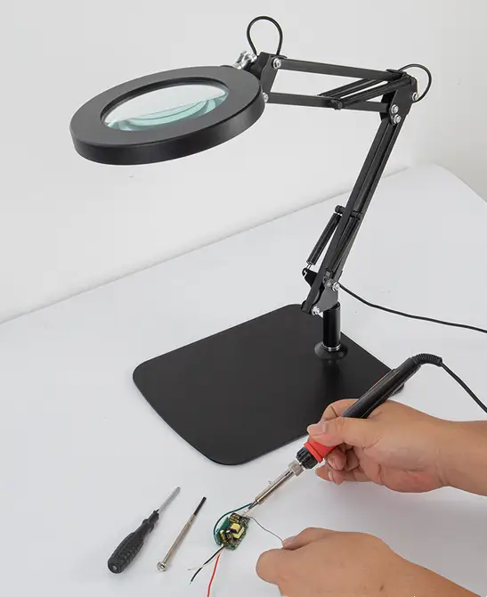 Magnifying Lamp Desk Light by salelink.co.nz