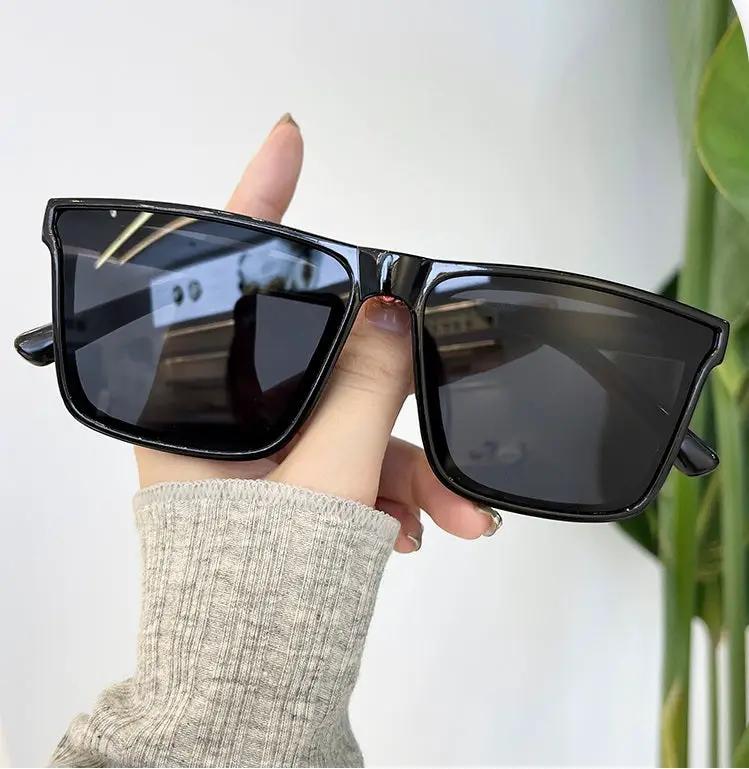 ECOTREK Black Retro Square Sunglasses – Lightweight UV380 Fashion Shades for Men & Women LX10 by ECOTREK