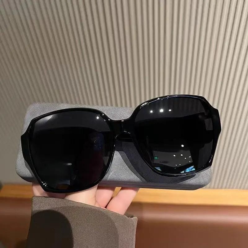 ECOTREK Sunglasses ECOTREK Polarised Fit Over Sunglasses – UV380 Gloss Black Shades LX23-11 ECOTREK Polarised Fit Over Sunglasses – UV380 Gloss Black Shades LX23-11