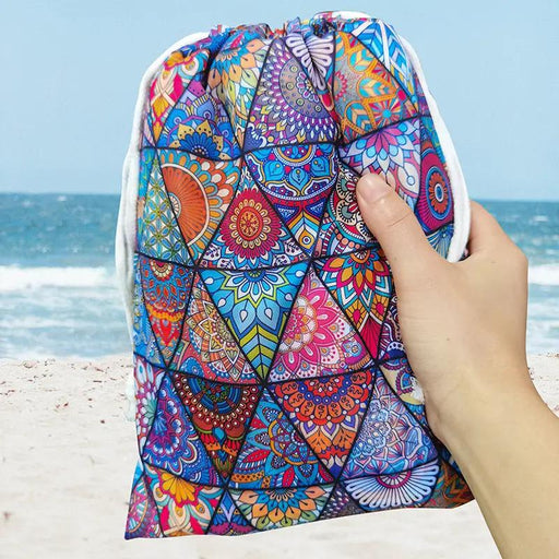 Waterproof Sandproof Beach Blanket by salelink.co.nz
