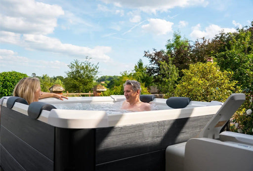 Kiwi Grab Kiwi Grab M Spa Oslo Plus 1.8m square, Air Jet massage, filtration system, APP M Spa Oslo Plus 1.8m square, Air Jet massage, filtration system, APP