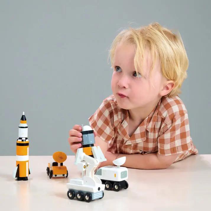 Wooden Space Voyager Vehicle Set - Tender Leaf Toys | Wooden Rocket NZ by Curious Moonbeam