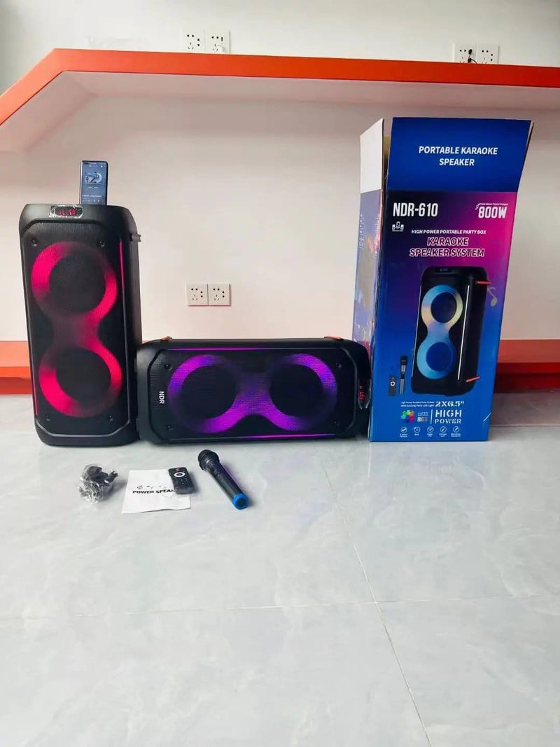 Kiwi Grab Kiwi Grab Bluetooth party speaker with microphone 2 x 6.5″ bass Partybox 610 Bluetooth party speaker with microphone 2 x 6.5″ bass Partybox 610