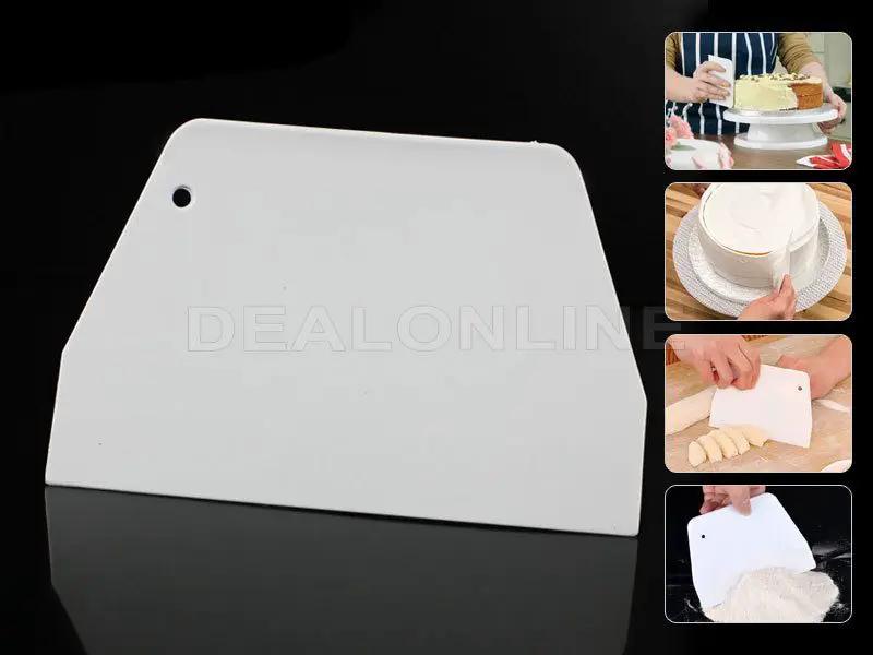 SALE - Plastic Cake Scraper/Cutter SMALL by dealonline.co.nz