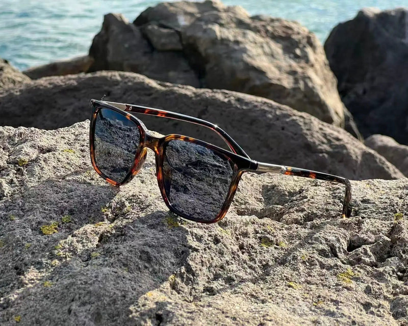 AZURE/Tortoise Blue by URBA VISTA