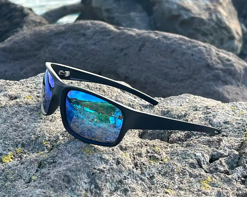 MAVERICK/Black Blue by URBA VISTA