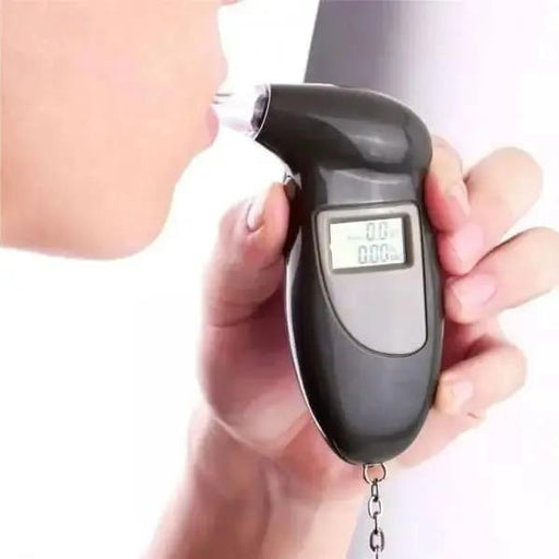 Breathalyzer - Breath Alcohol Tester With 5 Extra Breathalyser Mouth Pieces by 9eight5