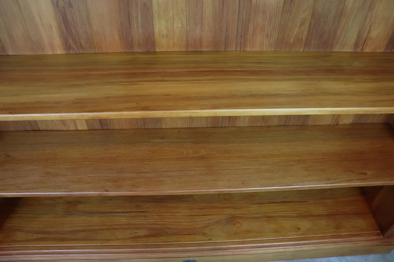 BroDeals Bookcase Wanaka Rimu Bookcase 1010mm Wanaka Rimu Bookcase 1010mm
