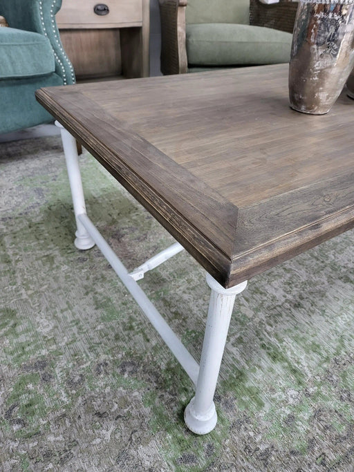 BroDeals Coffee Table Coffee Table -Matal lags Coffee Table -Matal lags