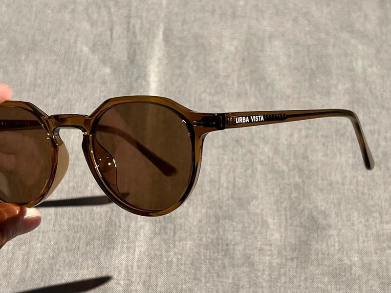 ARCHIE/Brown by URBA VISTA