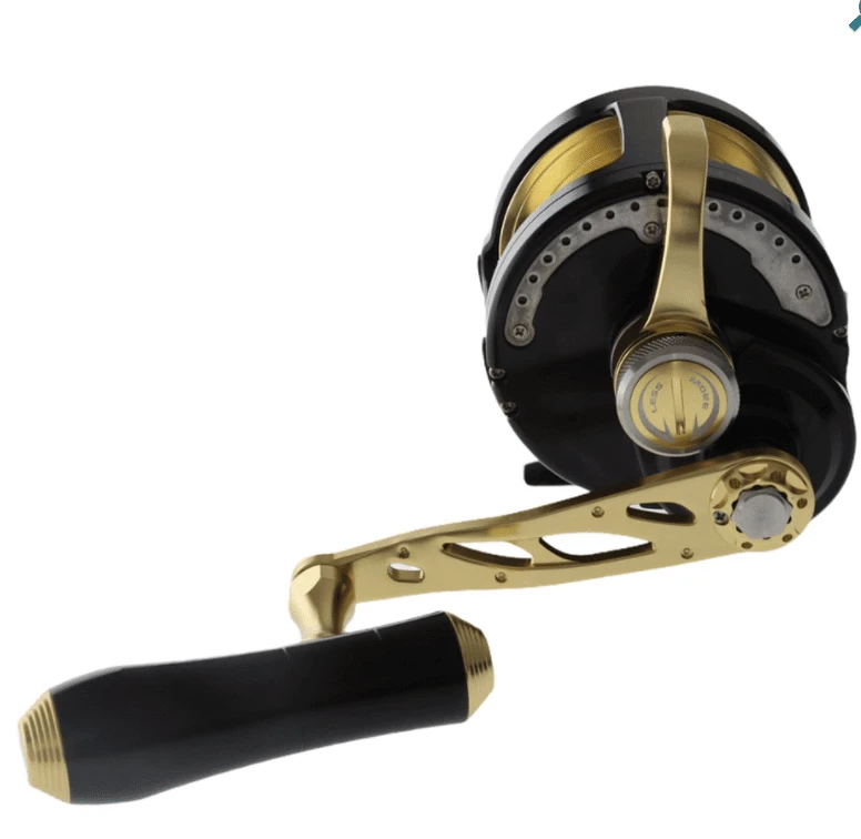 Catch Combo Jig Xtreme 5' 2" 400g 166459 with JGX7000 Jigging Reel close-up showing the gold and black design.