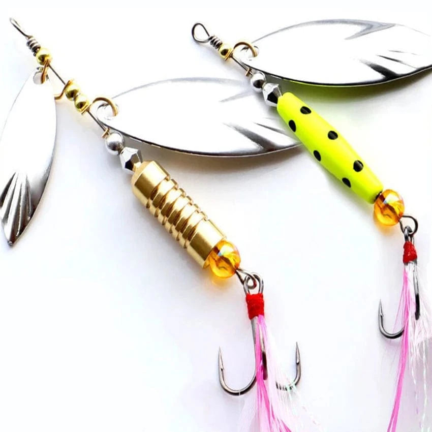 China Action Fishing Nets 1 Pcs Metal Sliver Rotating Sequins Spoon Lure 7g/10g Spinner Fishing Hard Bait with Feather Treble Hook Fishing Accessories