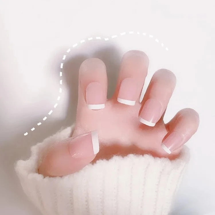 China China 11111 24pcs Light Green Stripe Gradient Wearing Fake Nails Seamless Removable Full Cover Long False Nails Press On Nails With Designs