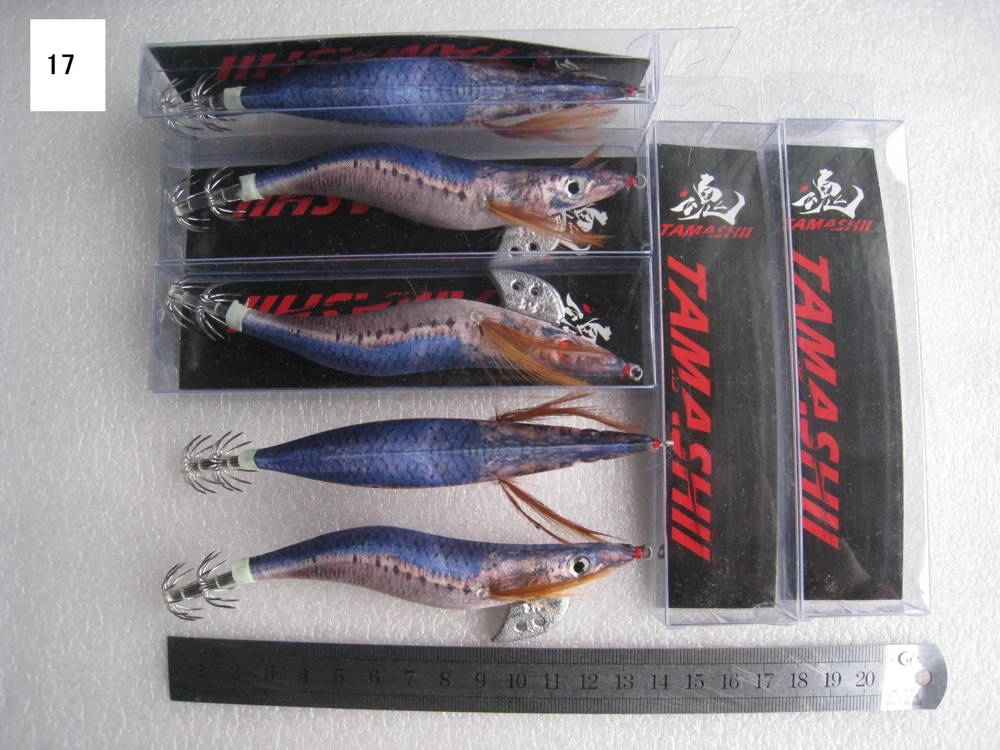 China China 17 / 2.5 20pcs 3.5#   squid jigs  (13.5cm  20g)squid hook fishing lure ,jig bait, wood shrimp.fishingtackle .