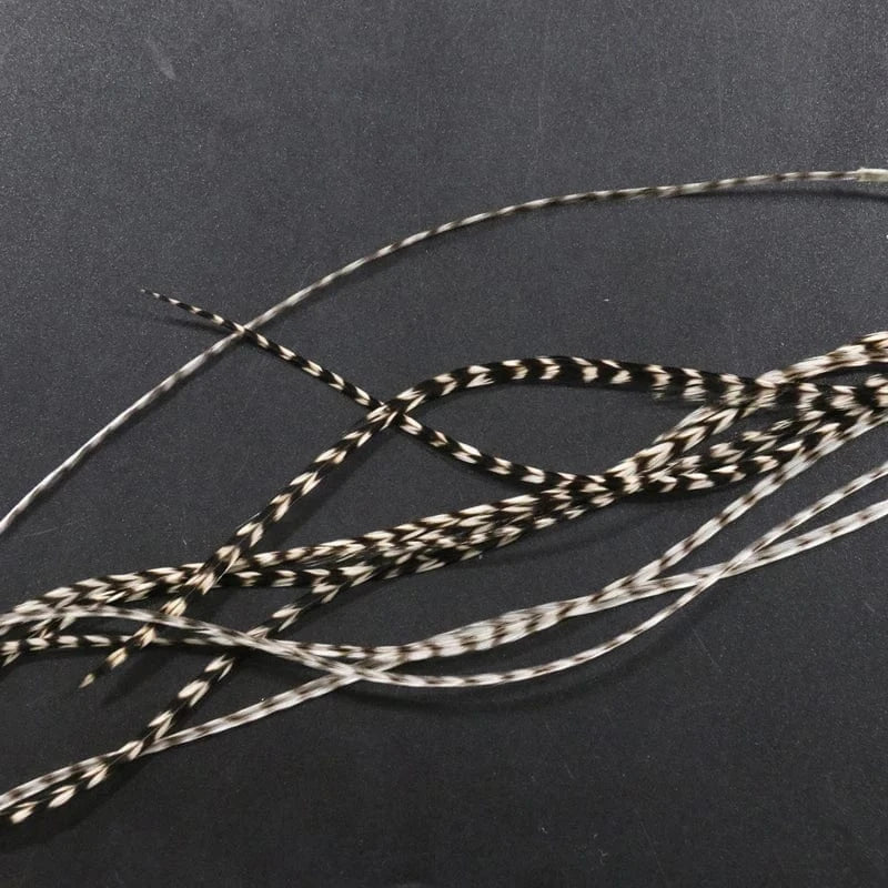 China China 20cm-30cm Natural Rooster Saddle For Fishing Flies Tying Material Fly Tying Saddle Hackle Grizzly Rooster Hair Feather Wholesale