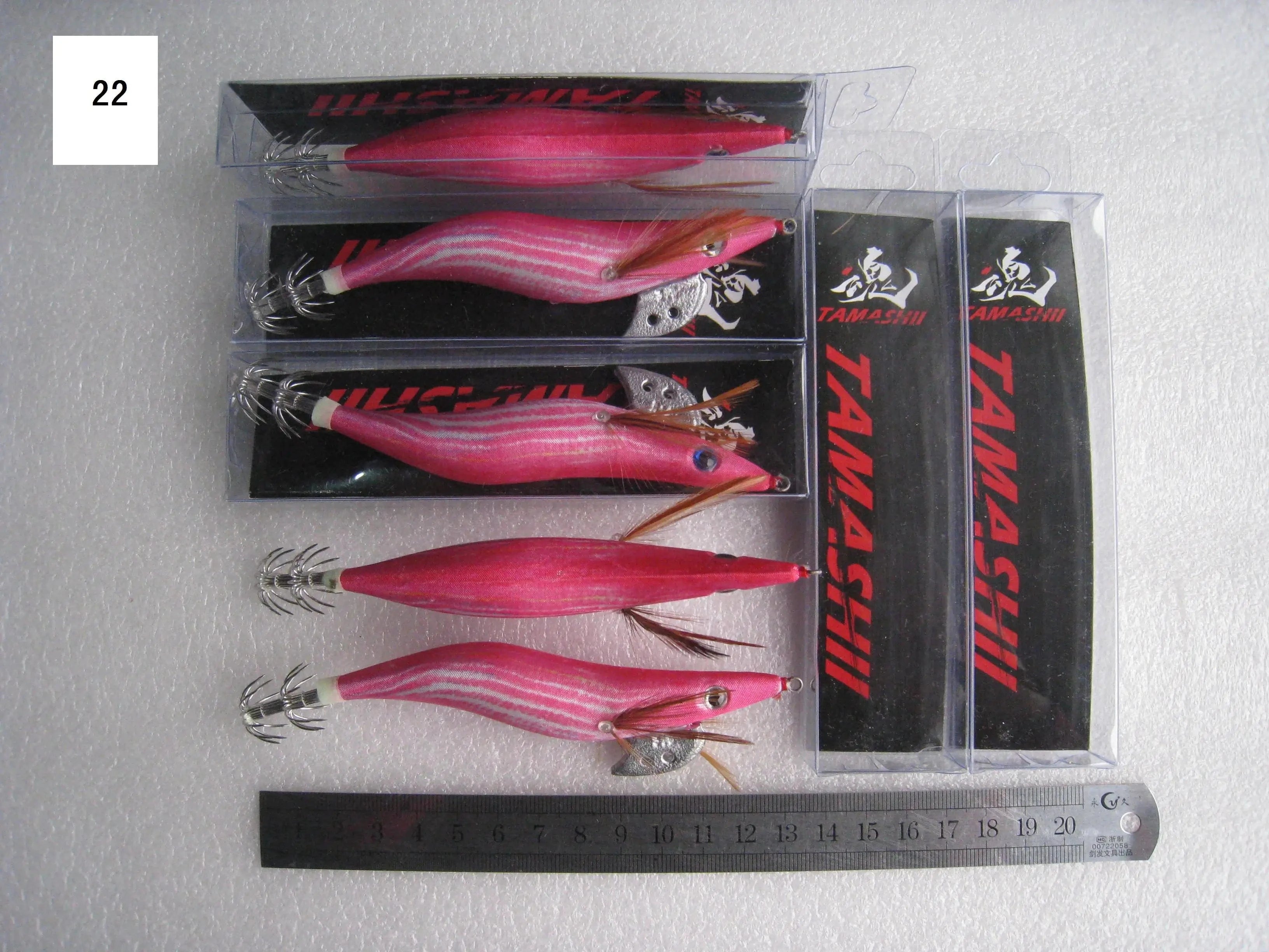 China China 22 / 2.5 20pcs 3.5#   squid jigs  (13.5cm  20g)squid hook fishing lure ,jig bait, wood shrimp.fishingtackle .