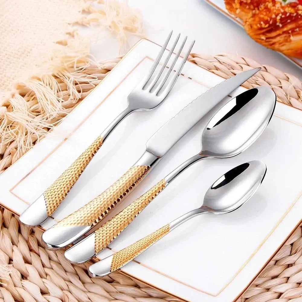 China China 9" Ultra-Sharp 2 in 1 Glossy Steak Knife Dinner Knife Set With Gold Plated Hammered Handle Table Knife Cutlery Dishwasher Safe