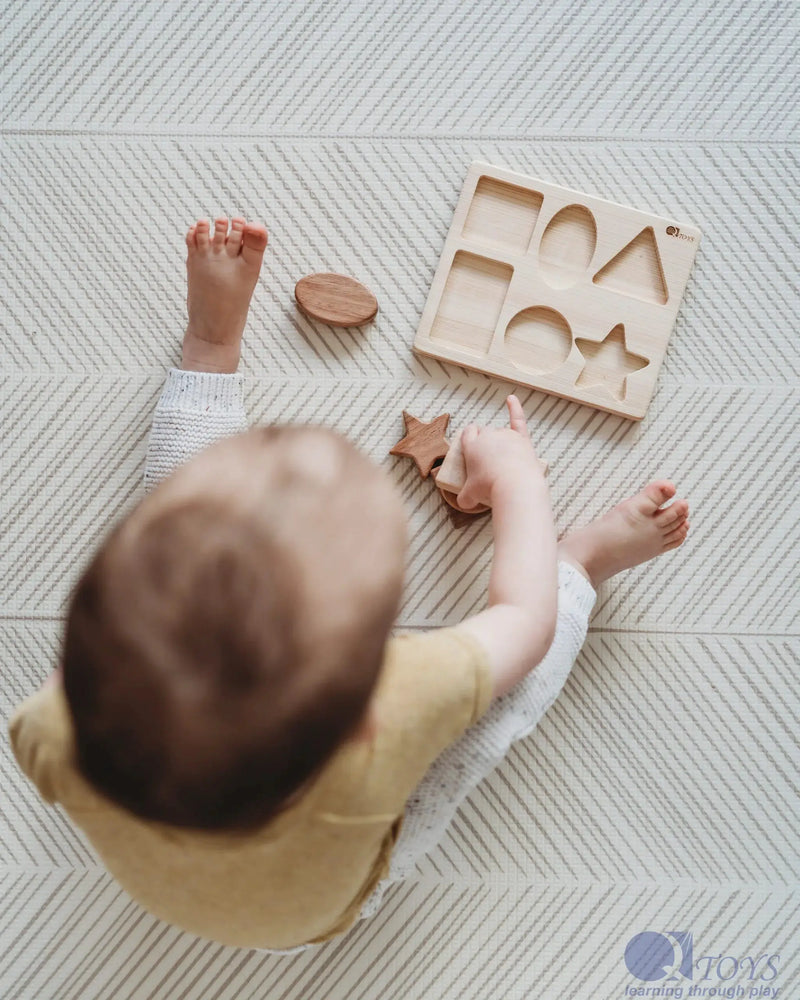 Chunky Wooden Shape Puzzle Board - QToys by Curious Moonbeam