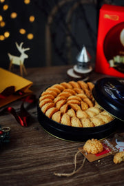 Lowrey Foods Butter Cookies Lowrey Original Butter Cookies 4-Tin Gift Pack | Same Flavour Lowrey Original Butter Cookies 4-Tin Gift Pack | Same Flavour