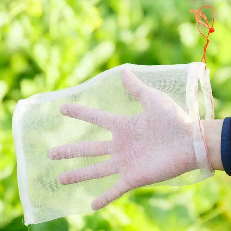 100pcs 30x20cm Garden Protection Nets Fruit Net Bags by salelink.co.nz