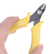 Diagonal Pliers by 9eight5