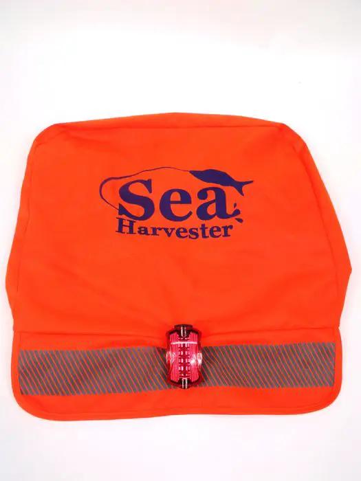 Sea Harvester Prop Bag With Light by NZ Diver