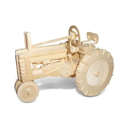Farm Tractor by 9eight5