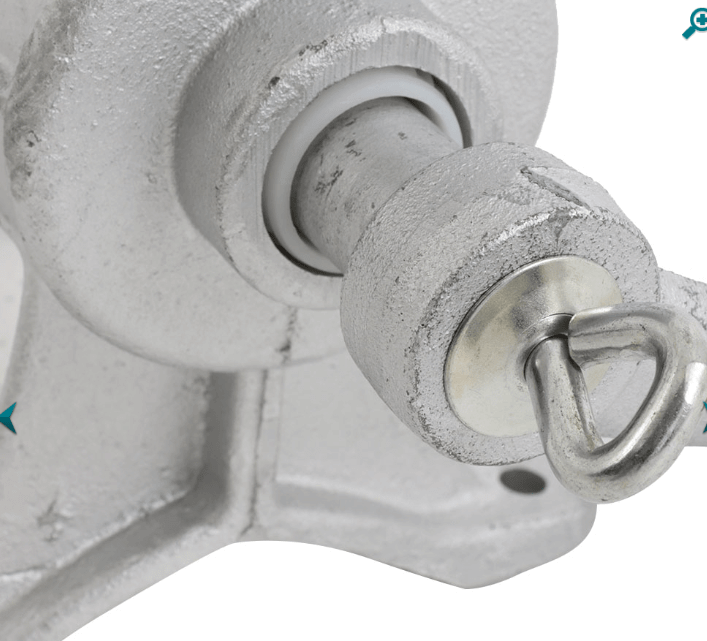 Close-up of the steel attachment point on Anglers Mate Bolt On Mincer Size 32 showcasing its robust design.