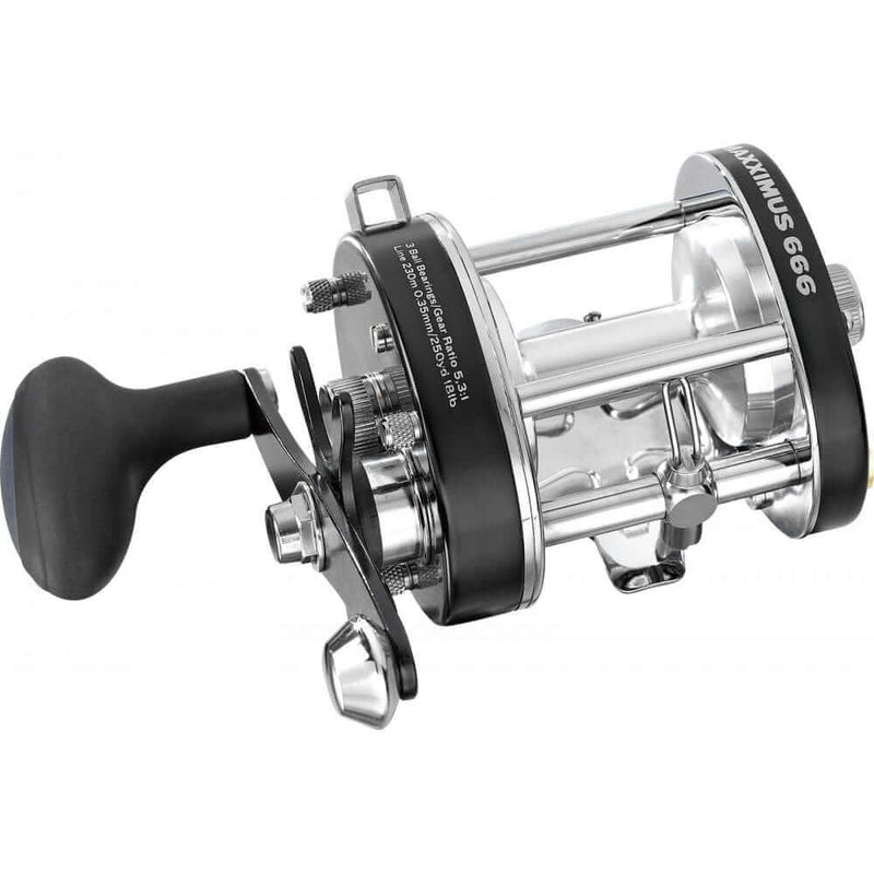 Reel Overhead Maxximus AR 666 Levelwind designed for optimal fishing performance.
