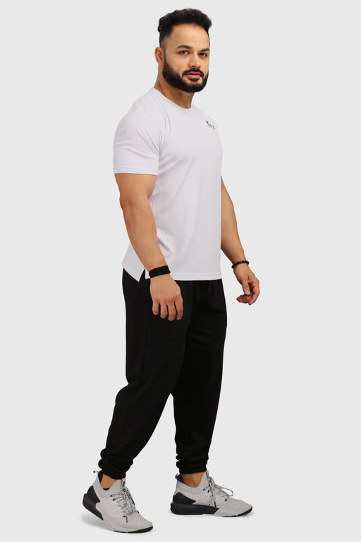 Checks Regular T-shirt White by Fuaark Nz