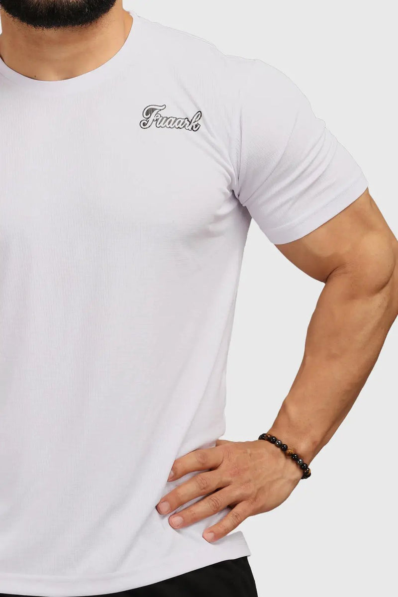 Checks Regular T-shirt White by Fuaark Nz