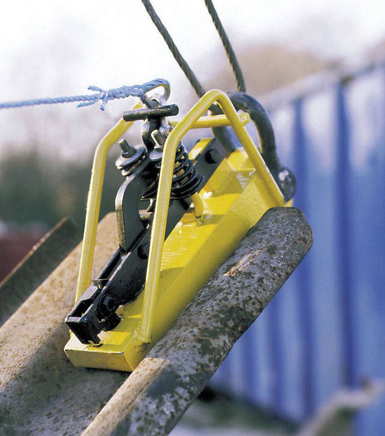 Camlok Pile Pitching Clamp 2.0T WLL-20mm - Action Outdoors Kiwi