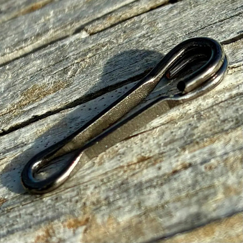 Inova Rhino Clip – Heavy-Duty Terminal Tackle Clip by Lure Me