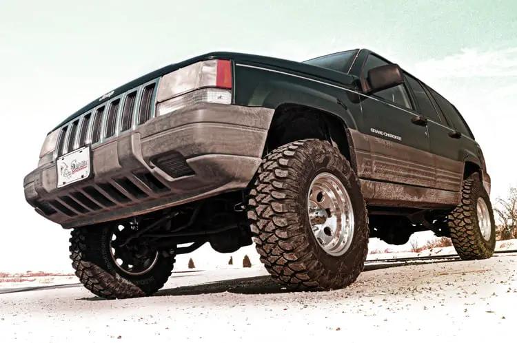 3.5 Inch Lift Kit V-6 Motor Jeep Grand Cherokee ZJ 2WD/4WD (1993-1998) by Magwarehouse.com