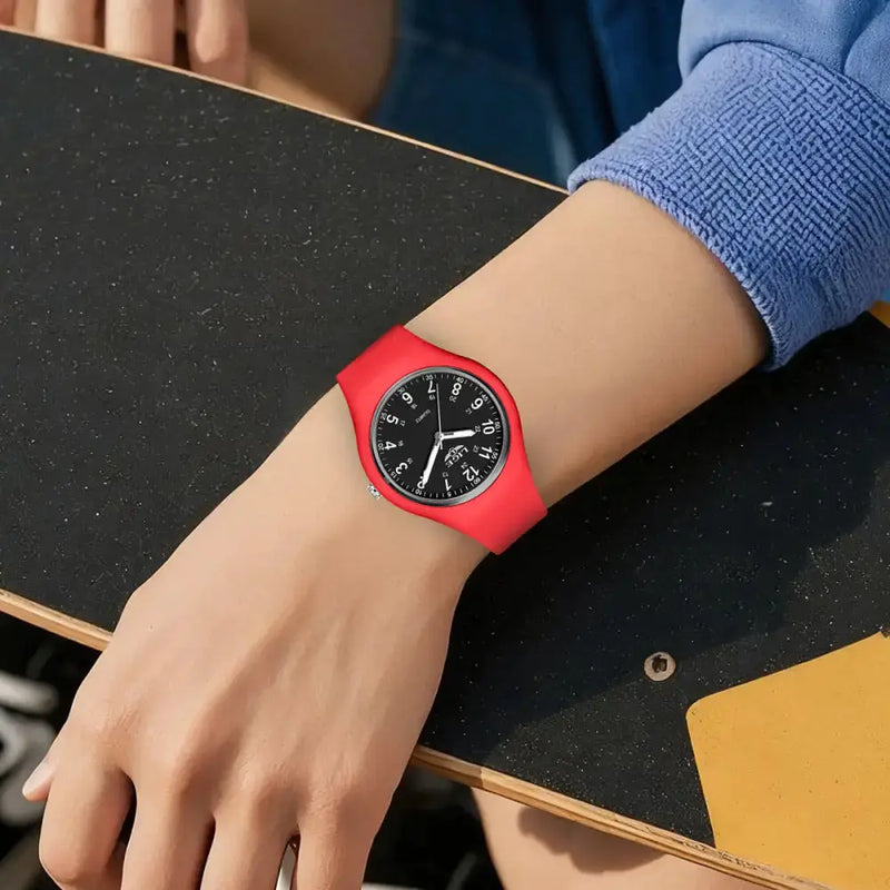 LIGE Minimalist Silicone Quartz Watch – Unisex Design (Available in Multiple Colour Combinations) by Habicare