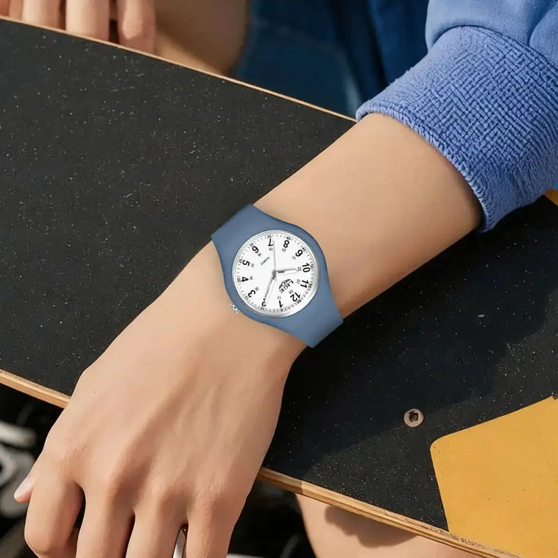 LIGE Minimalist Silicone Quartz Watch – Unisex Design (Available in Multiple Colour Combinations) by Habicare