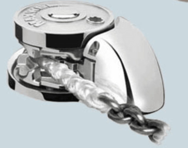 Auto Anchor Winch Windlass Maxwell RC12-12 showcasing the stylish design with rope and chain.