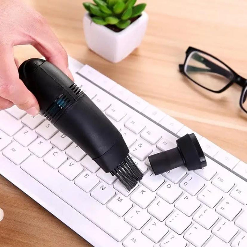 9eight5 Tools & Models Mini USB Office Vacuum Cleaner USB Powered Mini Keyboard Vacuum Cleaner With Brush
