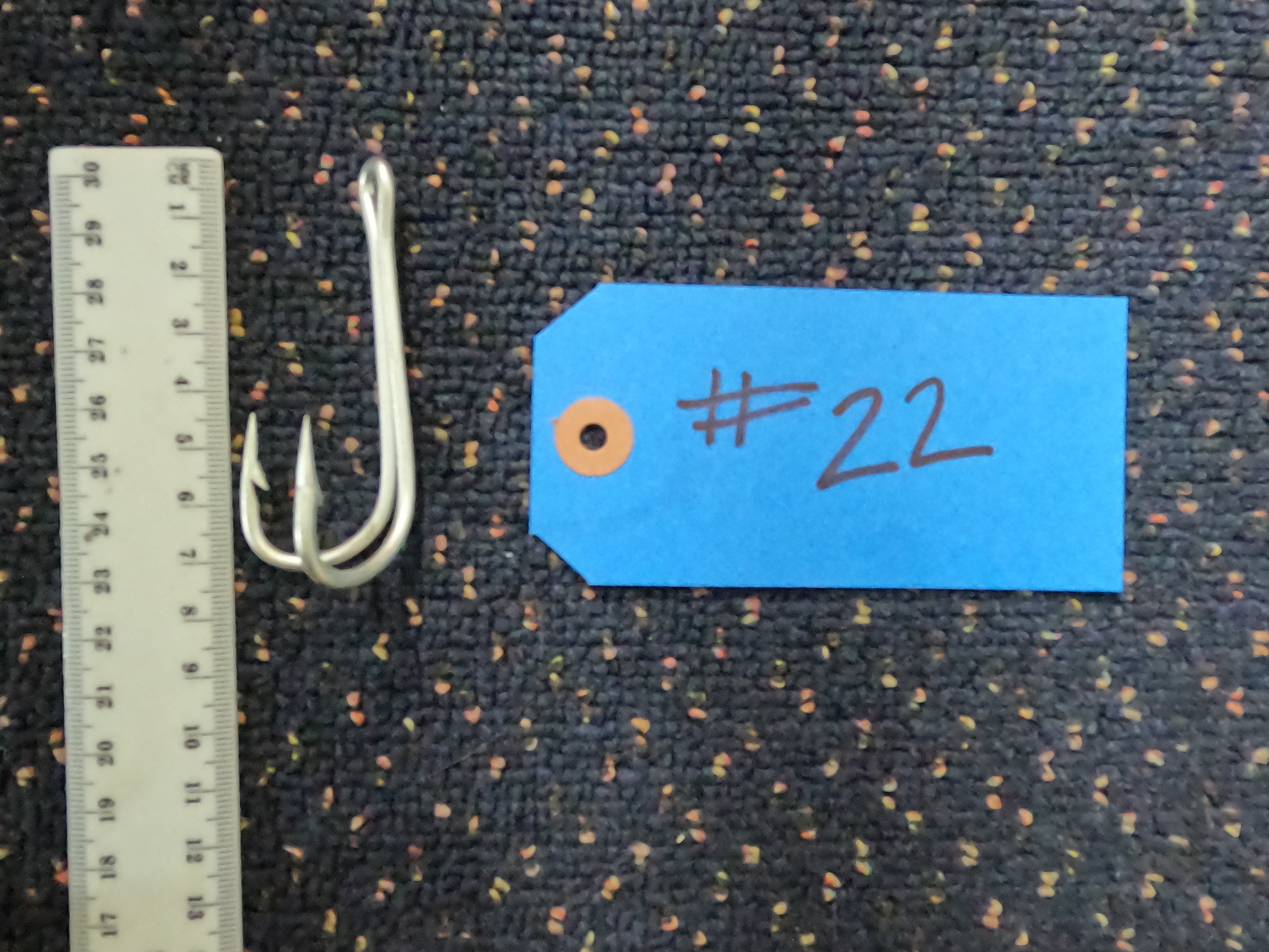 MUSTAD HOOKS No.22 Double Tuna Trolling Hook - 1 piece