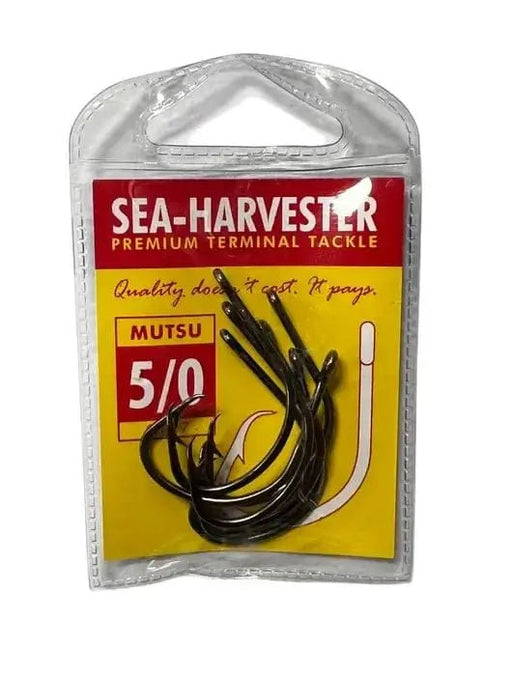 Mutsu Hook 5/0 Pkt 7 in packaging, self-setting hooks ideal for rigging baits and catch and release fishing.